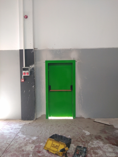 yangın kapısı, yangın kapısı gaziantep, uygun yangın kapısı, panik bar, yangın kapısı firmaları, yangına dayanıklı kapı, camlı yangın kapısı, çift kanat yangın kapısı, gaziantep yangın kapıları, yangın kapısı imalatı